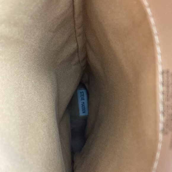 Steve Madden Kinga White Black Faux Snake Pointed Toe Kitten Heeled Boot 6.5 - Picture 10 of 12